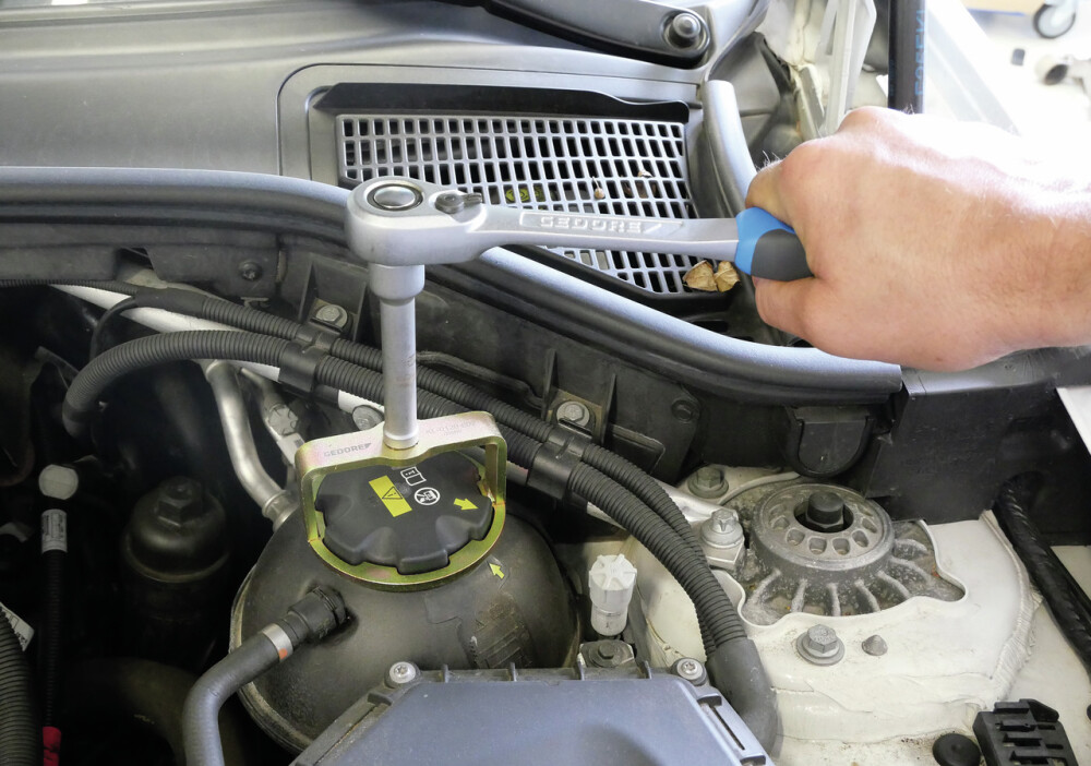 Spezialschlüssel für Kühlwasserdeckel, BMW