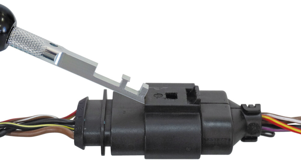 Compact Unlocking Tool
