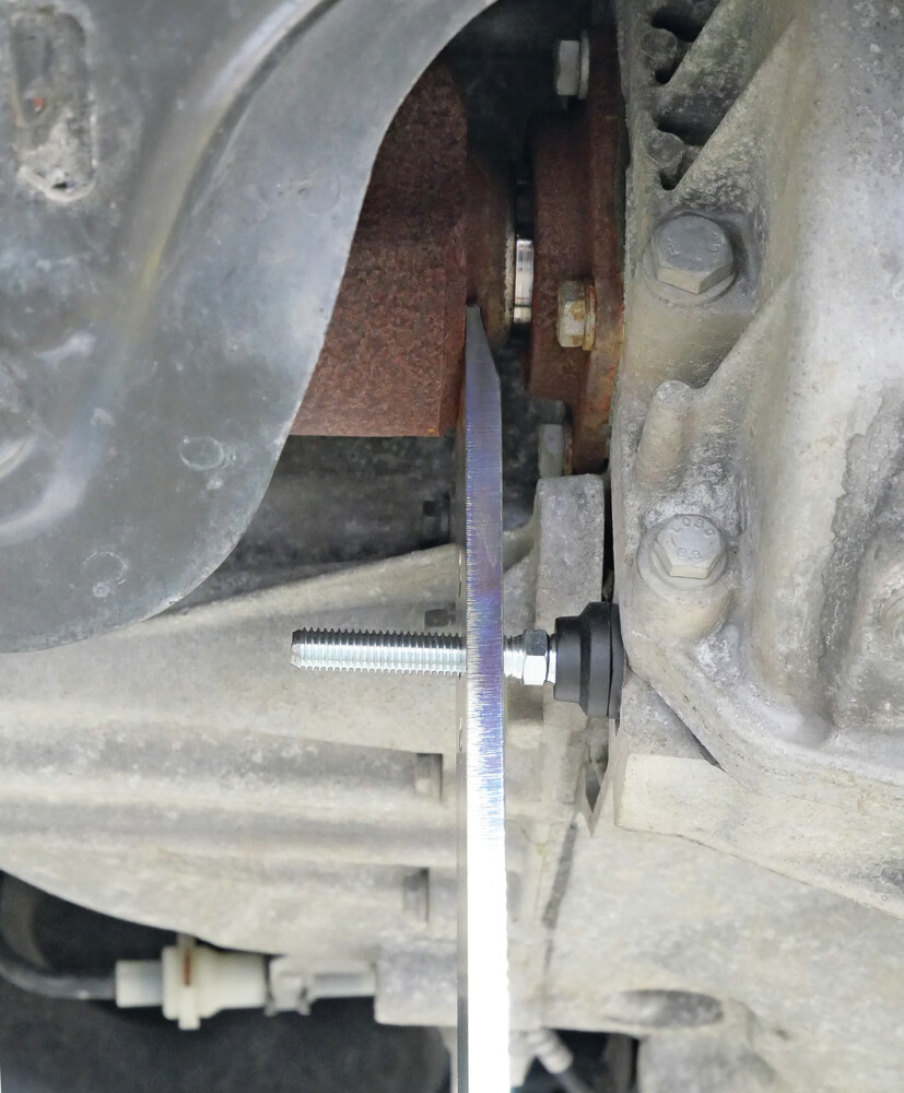 Drive Shafts Disassembly Lever