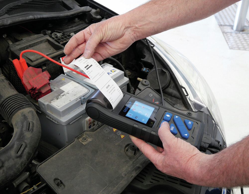 Digital Battery Tester