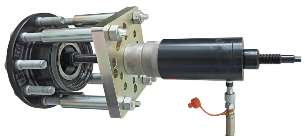 Pull / Thrust Spindle, hydraulic, M24