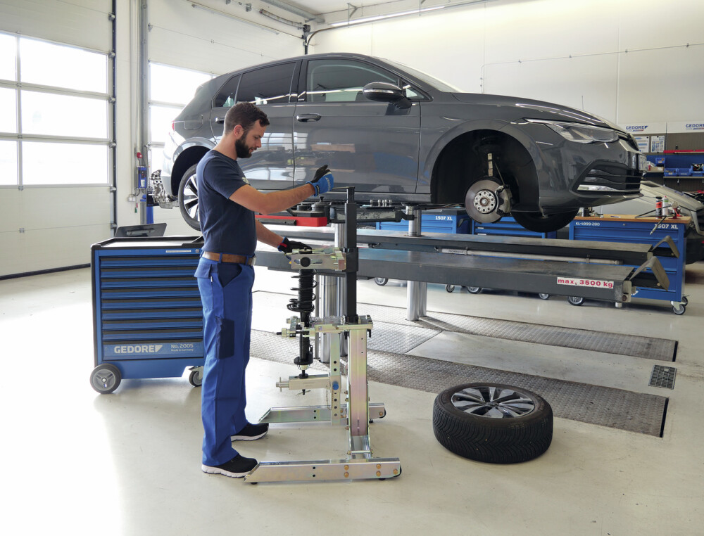 Federspanner inkl. mobilem Arbeitsgestell