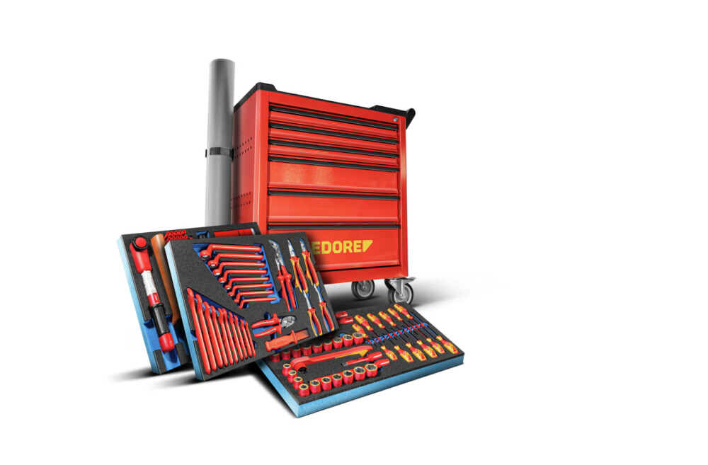 Tool Trolley with a High-Voltage Range, 103 pcs.
